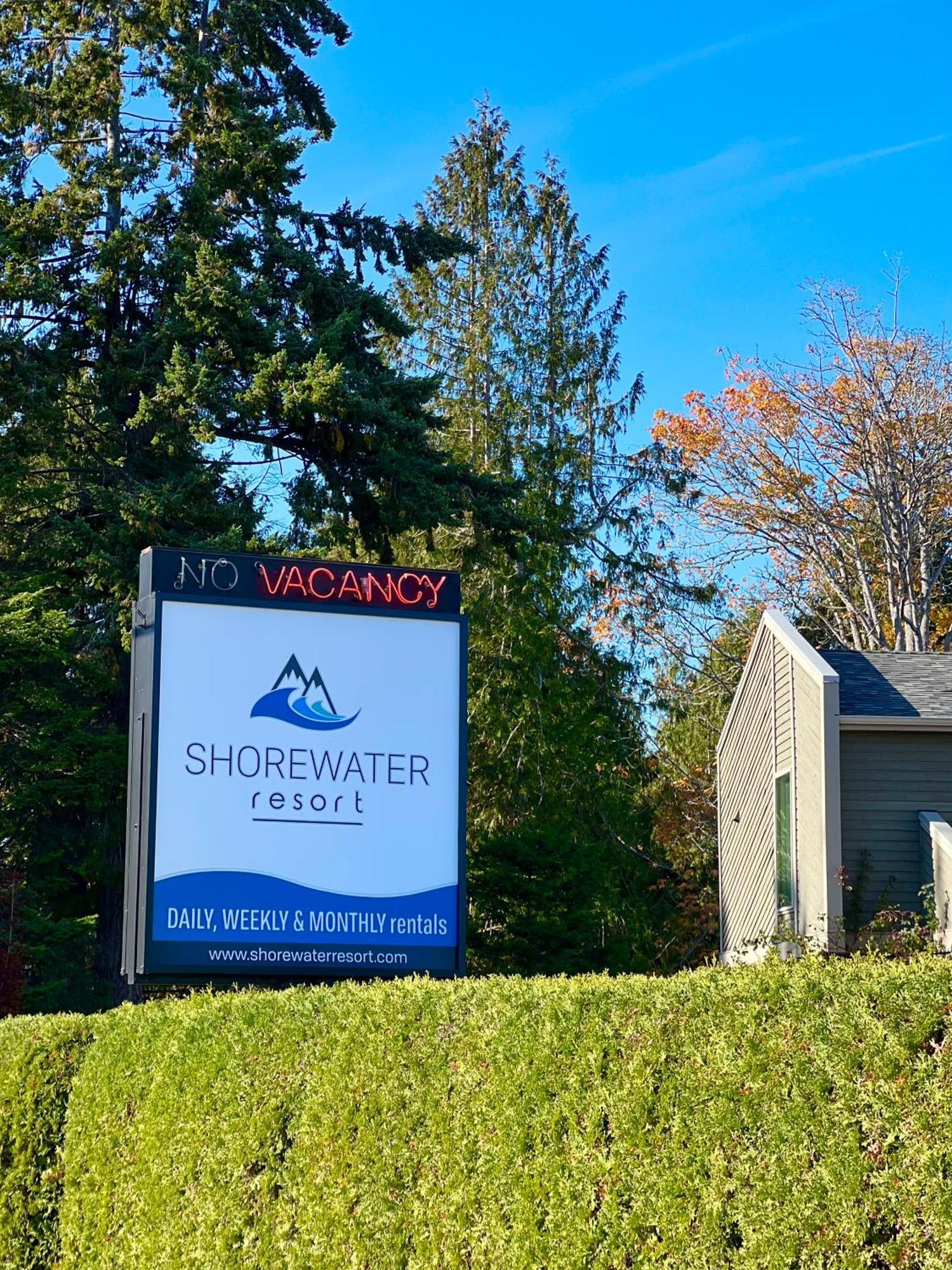 Shorewater Resort Qualicum Beach Exteriör bild